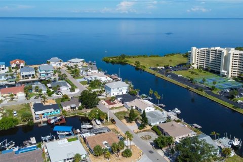 Casa en venta en Hudson, Florida, 2 dormitorios, 126.9 m2 № 1909059 - foto 22