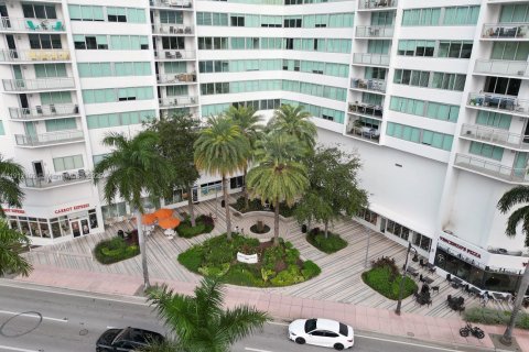 Copropriété à vendre à Miami Beach, Floride: 2 chambres, 135.17 m2 № 1969071 - photo 26