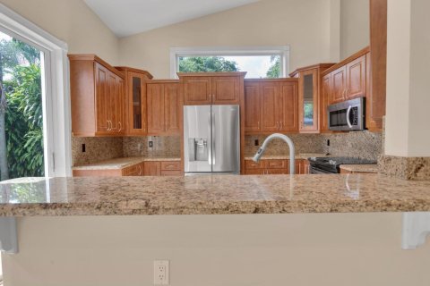 Villa ou maison à vendre à Dania Beach, Floride: 4 chambres, 273.69 m2 № 2403740 - photo 9