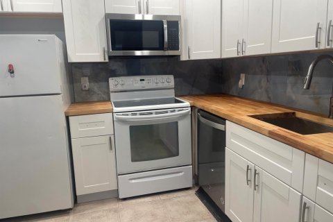 Copropriété à louer à Delray Beach, Floride: 1 chambre, 67.45 m2 № 2398000 - photo 2