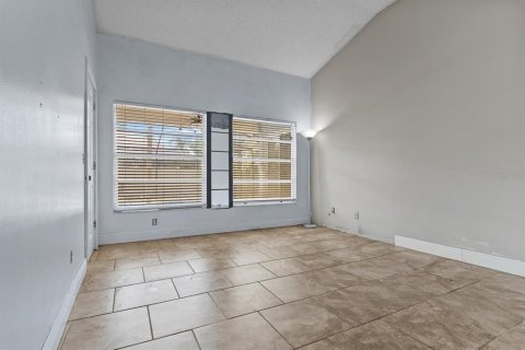 Casa en venta en Plant City, Florida, 4 dormitorios, 181.25 m2 № 1905582 - foto 25