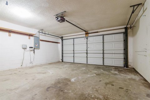 Casa en venta en Plant City, Florida, 4 dormitorios, 181.25 m2 № 1905582 - foto 30