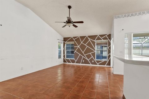 Casa en venta en Plant City, Florida, 4 dormitorios, 181.25 m2 № 1905582 - foto 8