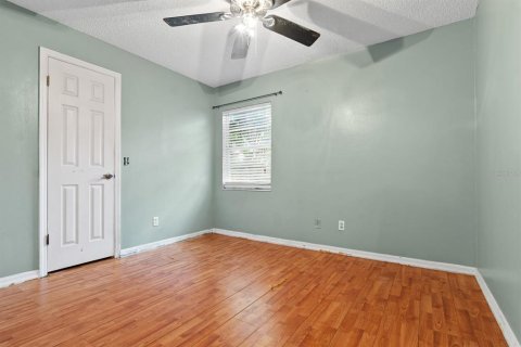 Casa en venta en Plant City, Florida, 4 dormitorios, 181.25 m2 № 1905582 - foto 24