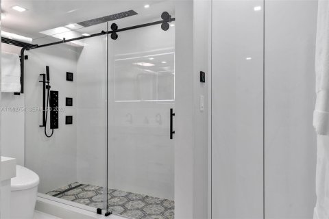 Condominio en alquiler en Hollywood, Florida, 1 dormitorio, 69.21 m2 № 2053141 - foto 24