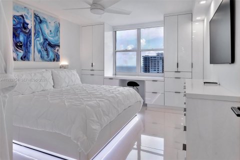 Condominio en alquiler en Hollywood, Florida, 1 dormitorio, 69.21 m2 № 2053141 - foto 20