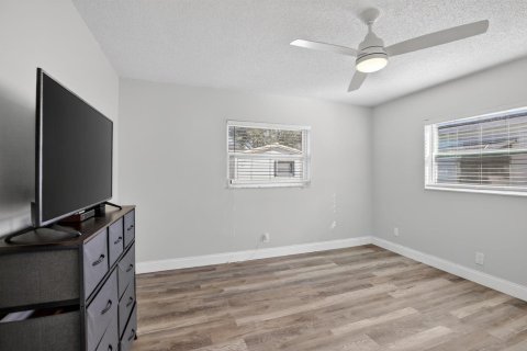 House in Plantation, Florida 2 bedrooms, 83.98 sq.m. № 2082955 - photo 17
