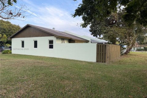 Купить таунхаус в Майами, Флорида 2 спальни, 90.12м2, № 2005469 - фото 3