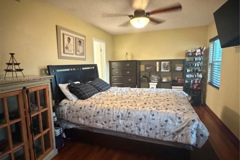 Купить таунхаус в Майами, Флорида 2 спальни, 90.12м2, № 2005469 - фото 11