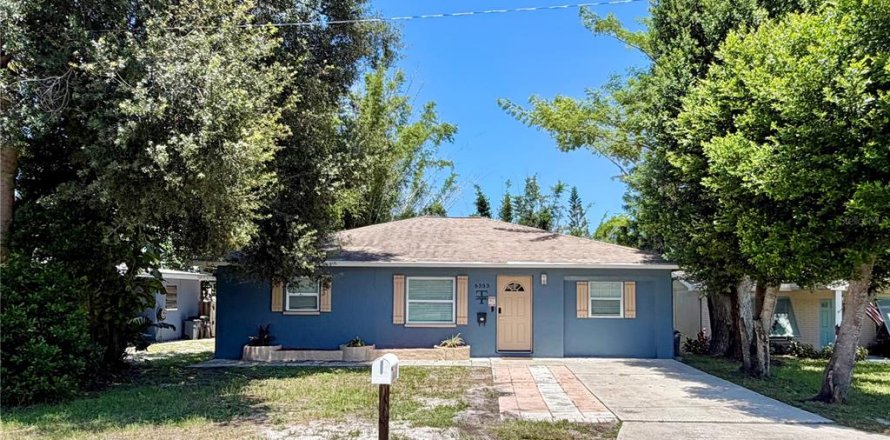 Villa ou maison à New Port Richey, Floride 3 chambres, 122.63 m2 № 2302183