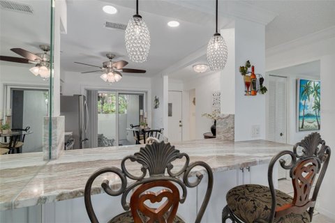 Copropriété à vendre à Clearwater, Floride: 2 chambres, 111.48 m2 № 1910039 - photo 9