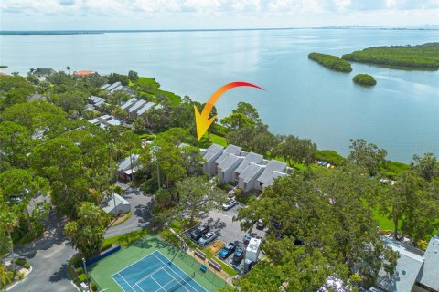 Copropriété à vendre à Clearwater, Floride: 2 chambres, 111.48 m2 № 1910039 - photo 1