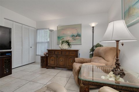 Copropriété à vendre à Clearwater, Floride: 2 chambres, 111.48 m2 № 1910039 - photo 30