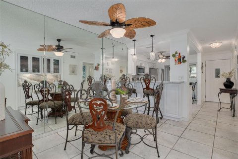 Copropriété à vendre à Clearwater, Floride: 2 chambres, 111.48 m2 № 1910039 - photo 7