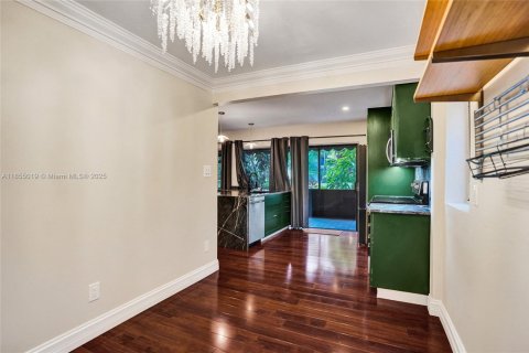 Touwnhouse à vendre à Lauderhill, Floride: 2 chambres, 133.41 m2 № 1957405 - photo 18