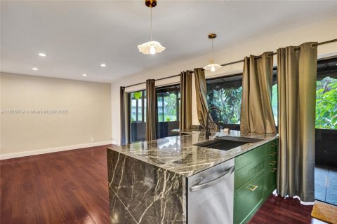 Touwnhouse à vendre à Lauderhill, Floride: 2 chambres, 133.41 m2 № 1957405 - photo 26