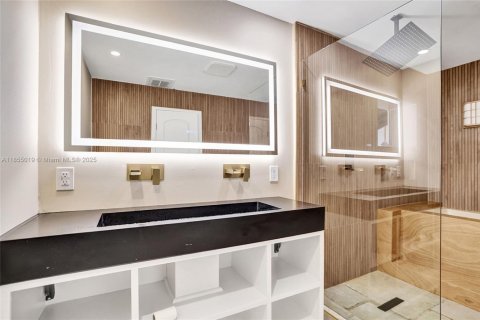 Touwnhouse à vendre à Lauderhill, Floride: 2 chambres, 133.41 m2 № 1957405 - photo 5