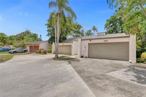 Touwnhouse à vendre à Lauderhill, Floride: 2 chambres, 133.41 m2 № 1957405 - photo 2