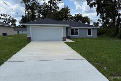 House in Dunnellon, Florida 3 bedrooms, 129.97 sq.m. № 1911925 - photo 3