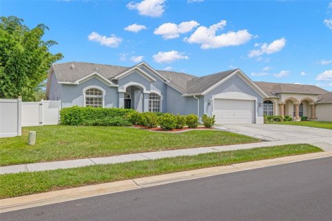 Villa ou maison à vendre à New Port Richey, Floride: 6 chambres, 294.96 m2 № 2299786 - photo 4