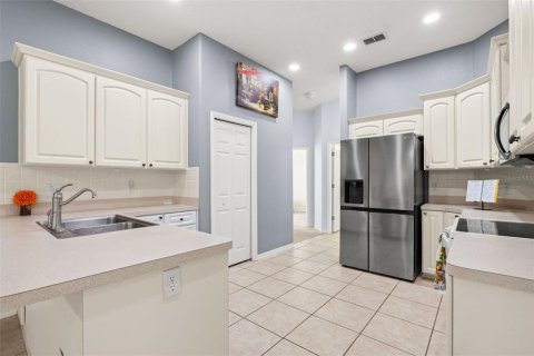 Villa ou maison à vendre à New Port Richey, Floride: 6 chambres, 294.96 m2 № 2299786 - photo 19