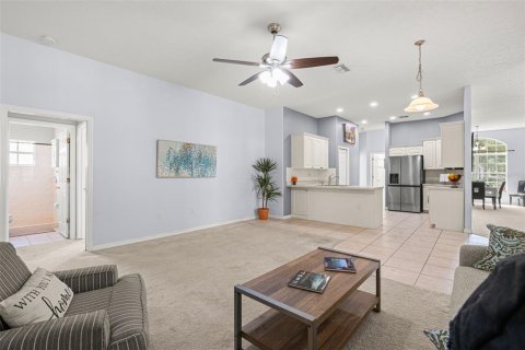 Villa ou maison à vendre à New Port Richey, Floride: 6 chambres, 294.96 m2 № 2299786 - photo 13