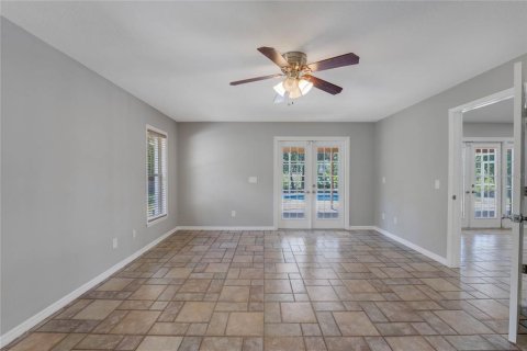 House in Kissimmee, Florida 4 bedrooms, 204.38 sq.m. № 1913842 - photo 23