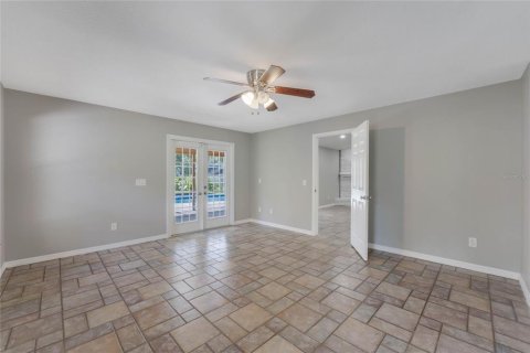 House in Kissimmee, Florida 4 bedrooms, 204.38 sq.m. № 1913842 - photo 26