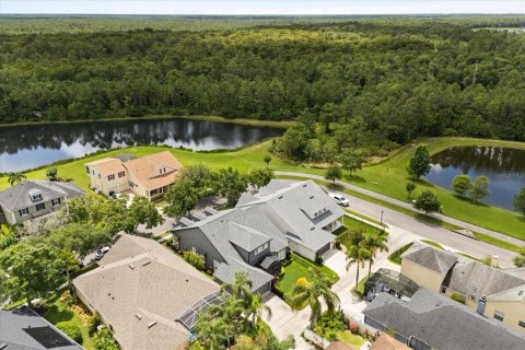 Casa en venta en Orlando, Florida, 5 dormitorios, 267.65 m2 № 1801629 - foto 5