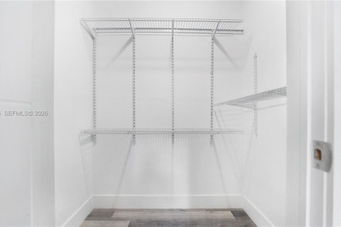 Condo in Coral Gables, Florida, 2 bedrooms № 2032032 - photo 26