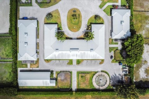 Immobilier commercial à Wellington, Floride 4 chambres, 60.39 m2 № 1162950