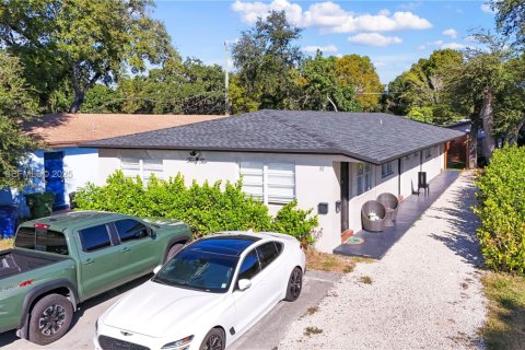 Villa ou maison à louer à Hallandale Beach, Floride: 1 chambre, 55.74 m2 № 2019116 - photo 17