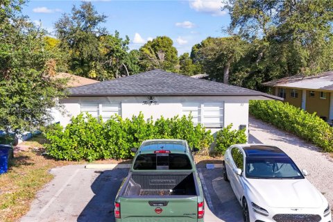 Villa ou maison à louer à Hallandale Beach, Floride: 1 chambre, 55.74 m2 № 2019116 - photo 18