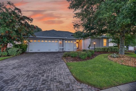 Villa ou maison à vendre à Ocala, Floride: 4 chambres, 211.35 m2 № 2198236 - photo 2