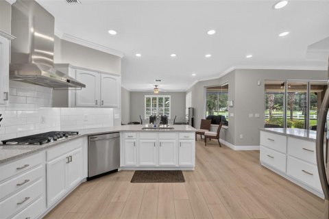 Villa ou maison à vendre à Ocala, Floride: 4 chambres, 211.35 m2 № 2198236 - photo 28