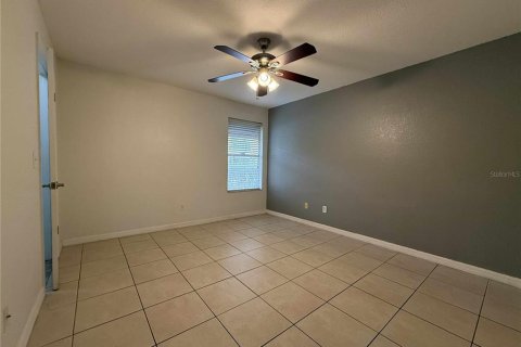 Condominio en alquiler en Orlando, Florida, 2 dormitorios, 91.79 m2 № 1894160 - foto 19