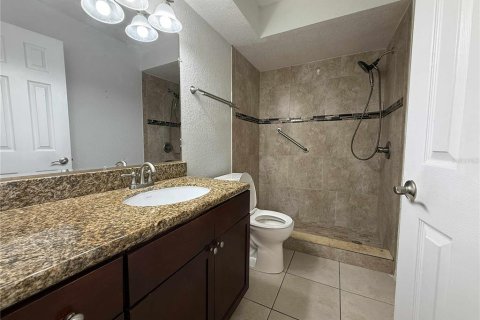 Condominio en alquiler en Orlando, Florida, 2 dormitorios, 91.79 m2 № 1894160 - foto 10