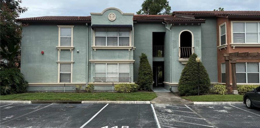 Condominio en Orlando, Florida, 2 dormitorios № 1894160