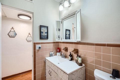 House in Orlando, Florida 3 bedrooms, 149.39 sq.m. № 1090507 - photo 22