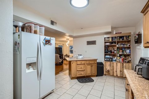 House in Orlando, Florida 3 bedrooms, 149.39 sq.m. № 1090507 - photo 7