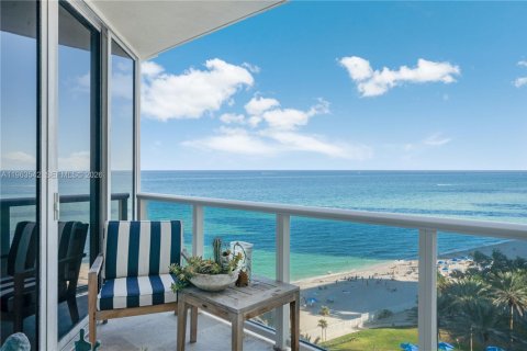 Купить кондоминиум в Санни-Айлс-Бич, Флорида 2 спальни, 163.14м2, № 2025450 - фото 22