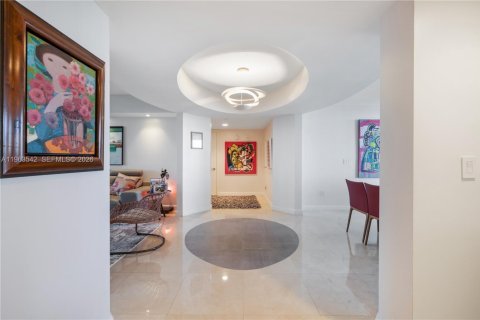 Купить кондоминиум в Санни-Айлс-Бич, Флорида 2 спальни, 163.14м2, № 2025450 - фото 3