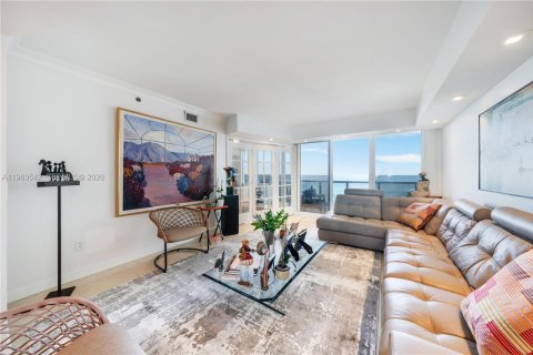 Купить кондоминиум в Санни-Айлс-Бич, Флорида 2 спальни, 163.14м2, № 2025450 - фото 2