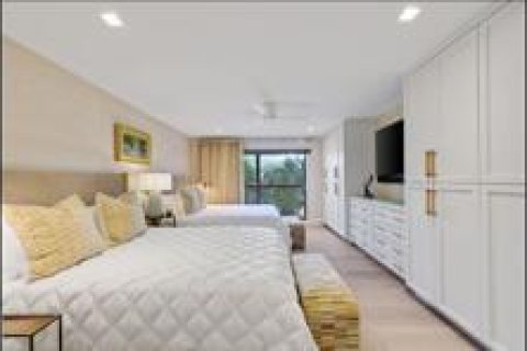 Apartment in Ocean Ridge, Florida 3 bedrooms, 227.05 sq.m. № 2175617 - photo 19