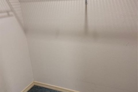 Condo in Crystal River, Florida, 4 rooms № 2092874 - photo 14
