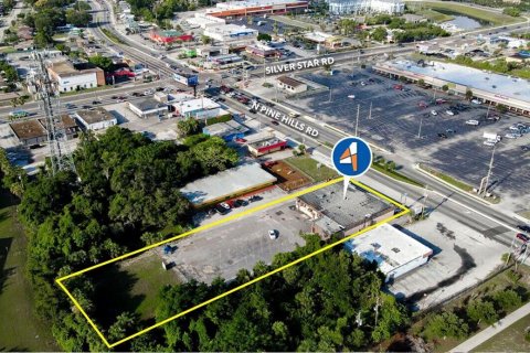 Immobilier commercial à Orlando, Floride 144.93 m2 № 2419157