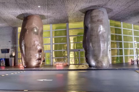 Condominio en venta en Miami, Florida, 3 dormitorios, 173.73 m2 № 2032932 - foto 17