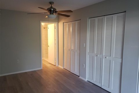 Condo in Bradenton, Florida, 2 bedrooms  № 2197552 - photo 9