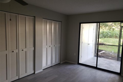 Condo in Bradenton, Florida, 2 bedrooms  № 2197552 - photo 8