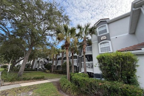 Condo à Orlando, Floride, 2 chambres  № 2318659